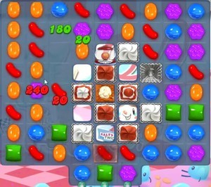 Candy Crush Level 1129 help